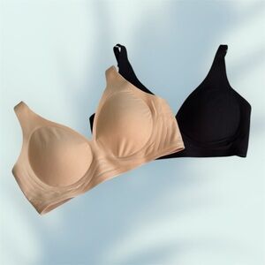 NWOT Buffalo David Bitton Nude & Black Seamless Wireless Bras sz L